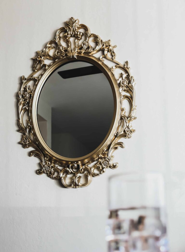Embrace Elegance with an Ornate Mirror (70+ Ideas)